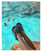 Cargar imagen en el visor de la galería, JC Tradicional color Mezclilla