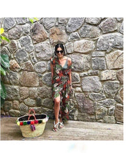 Cargar imagen en el visor de la galería, Mountain Momma blanco con camel