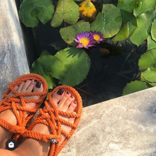 Cargar imagen en el visor de la galería, JC color calabaza