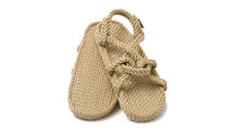 Cargar imagen en el visor de la galería, Mountain momma Camel
