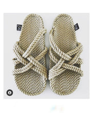 Cargar imagen en el visor de la galería, Slip on Camel
